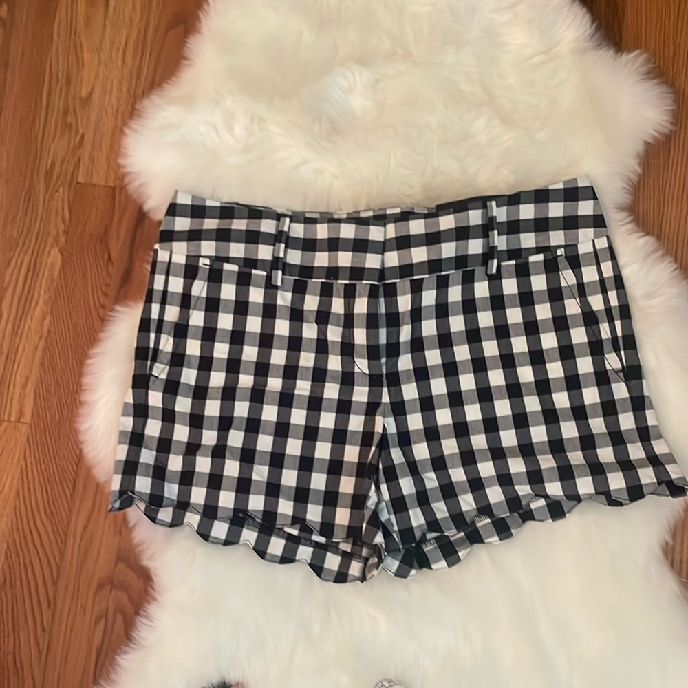 NWT Ann Taylor gingham shorts